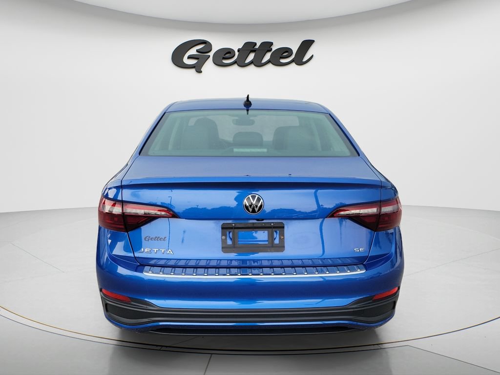 Used 2022 Volkswagen Jetta SE FWD image 6