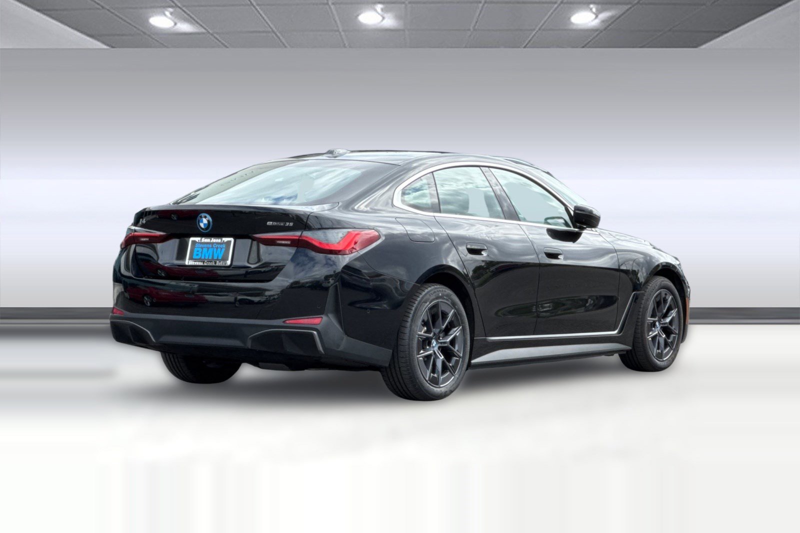 Certified 2023 BMW i4 eDrive35 RWD image 8