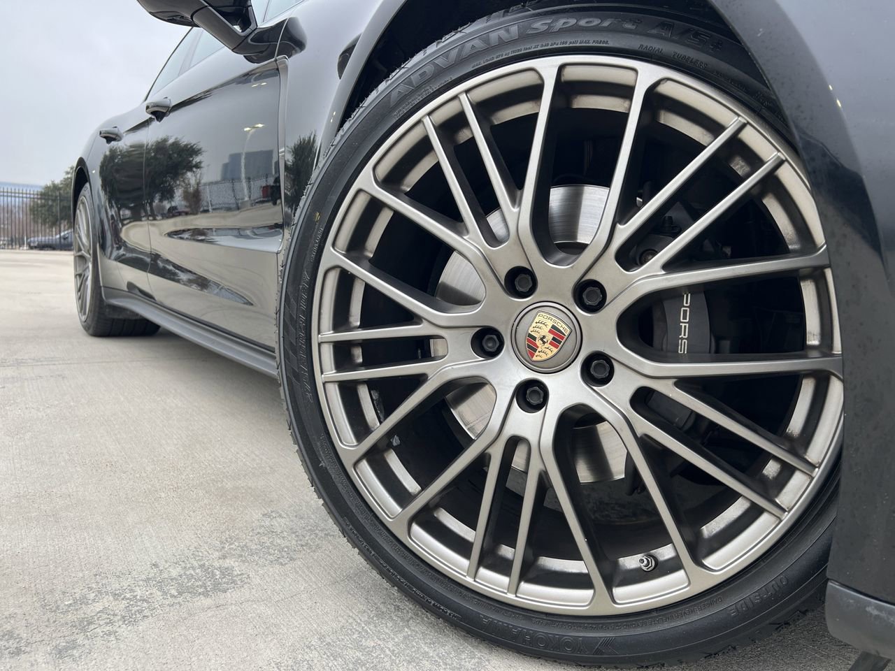 Used 2022 Porsche Panamera Platinum Edition image 7