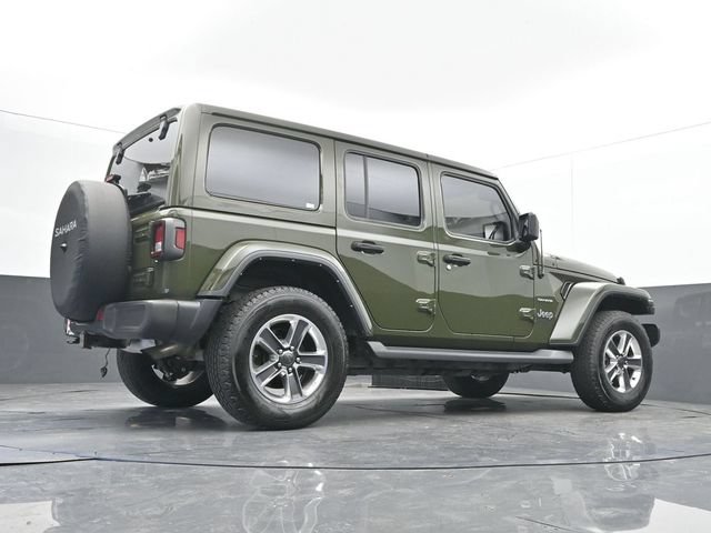 Used 2021 Jeep Wrangler Unlimited Sahara w/ Dual Top Group AWD/4WD image 23