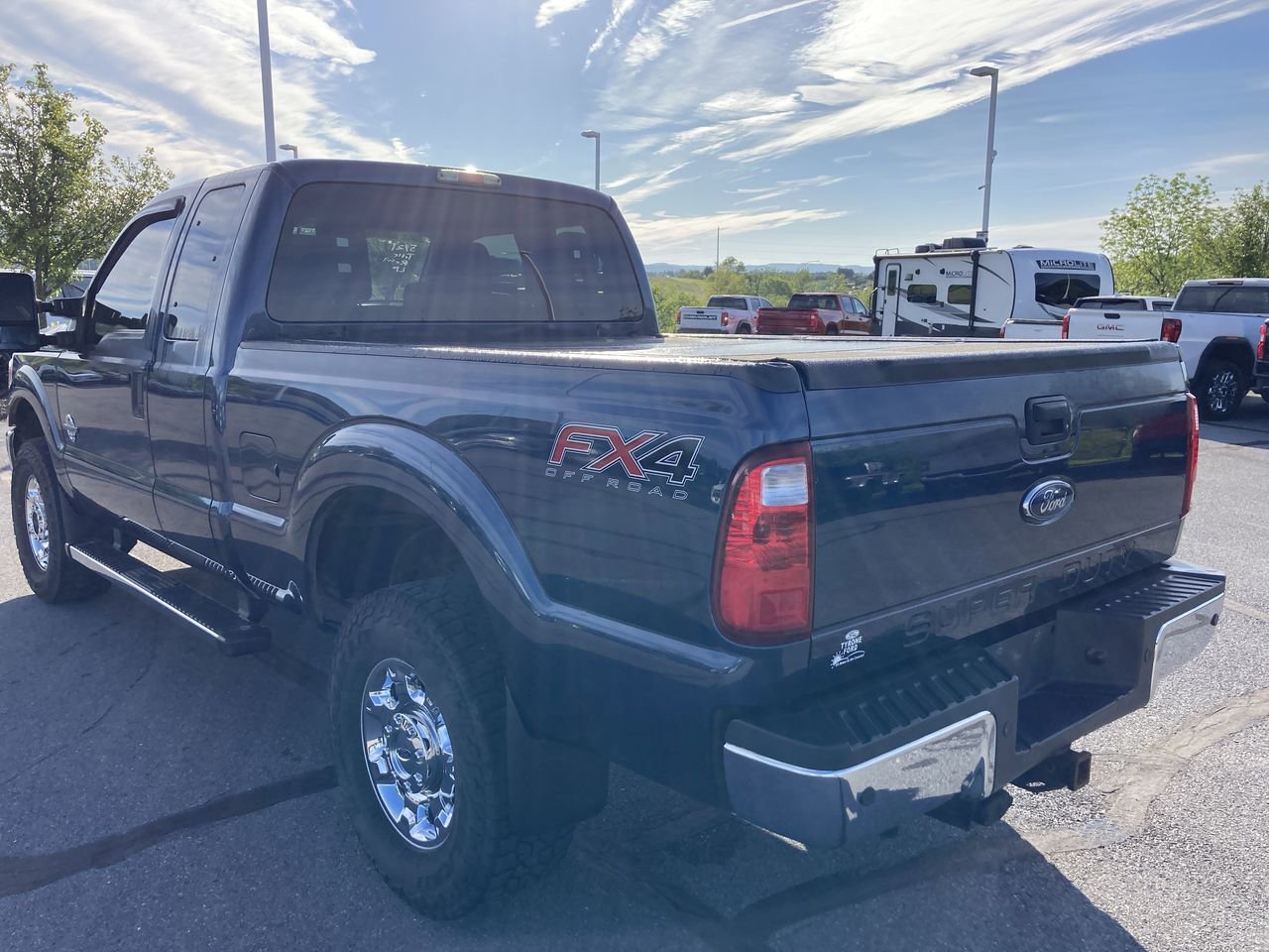 Used 2016 Ford F350 XLT w/ XLT Premium Package AWD/4WD image 5