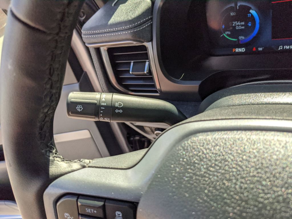 Used 2025 Ford F150 Lightning Flash image 33