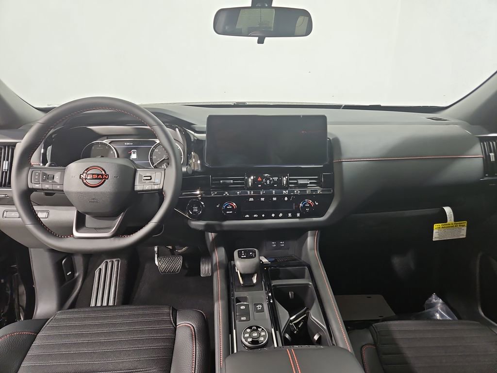 New 2026 Nissan Pathfinder SV image 13