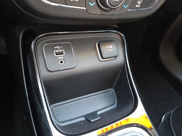 Used 2019 Jeep Compass Latitude FWD image 17
