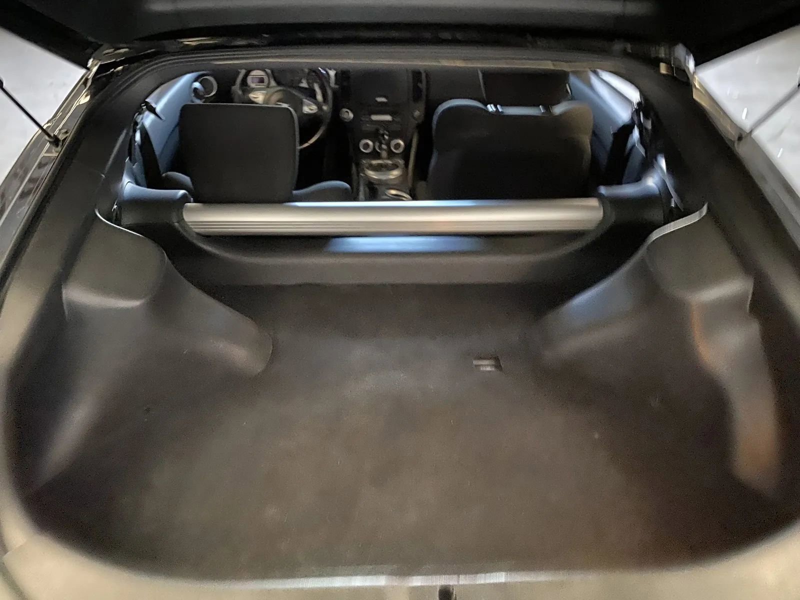 Used 2012 Nissan 370Z Coupe image 7