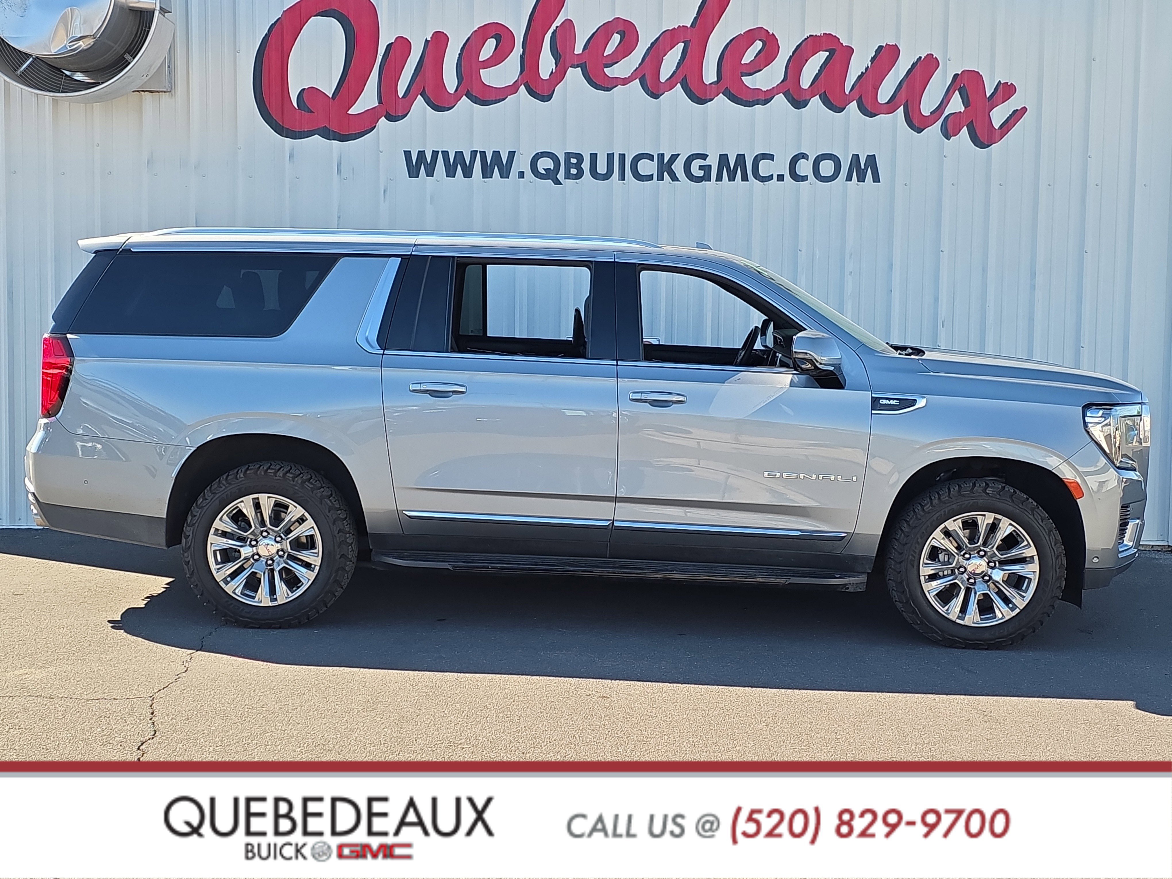 Used 2024 GMC Yukon XL Denali w/ Advanced Technology Package image 8