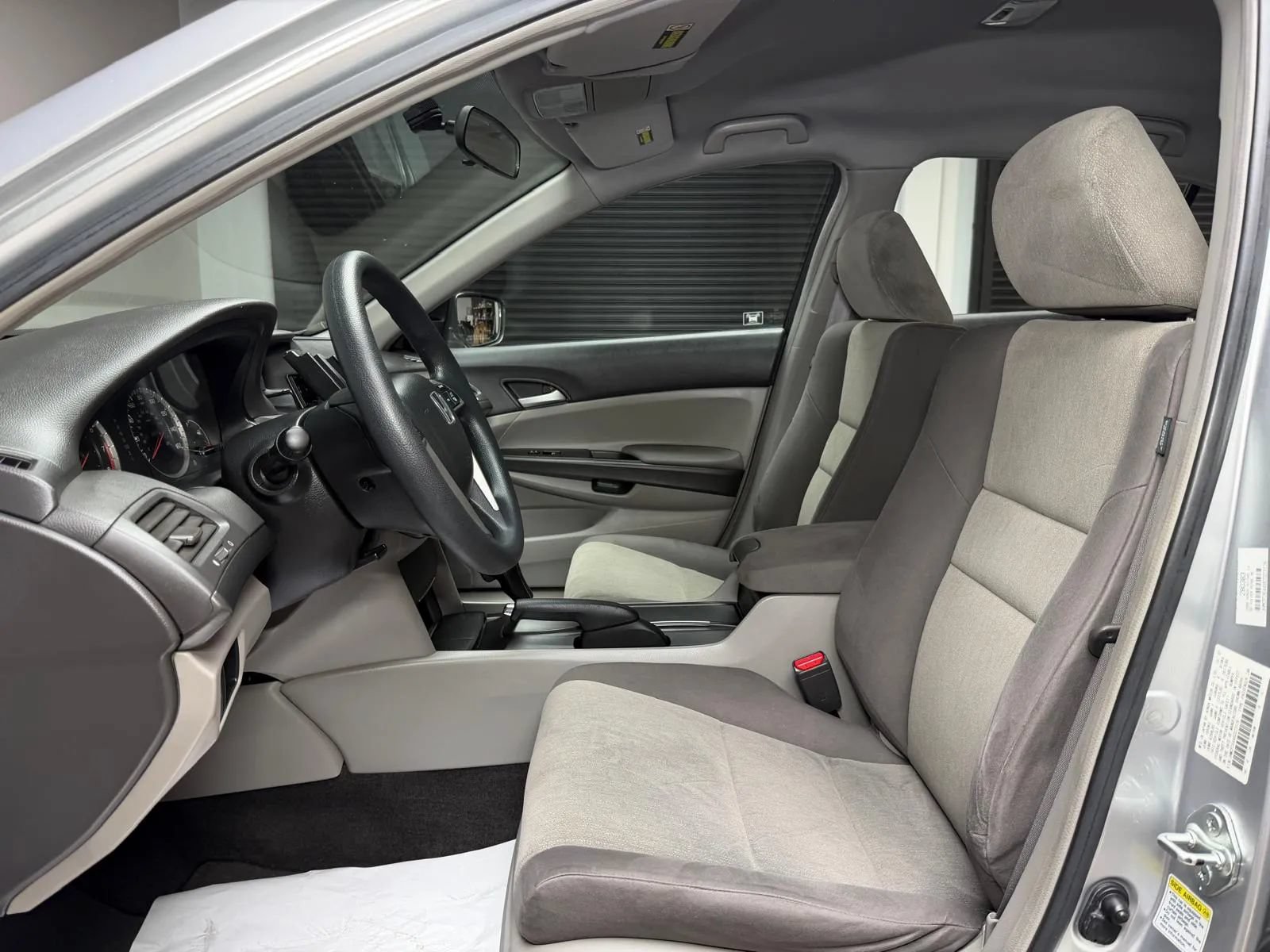Used 2008 Honda Accord LX-P image 25