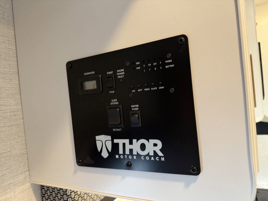 Used 2024 Ford E-350 and Econoline 350 Super Duty w/ Motorhome Prep Package image 46