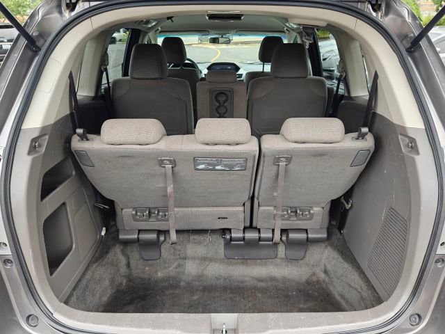 Used 2012 Honda Odyssey EX image 29