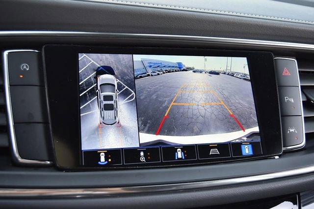 Used 2024 Buick Enclave Premium image 14