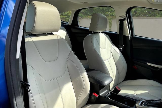 Used 2018 Ford Focus Titanium FWD image 29