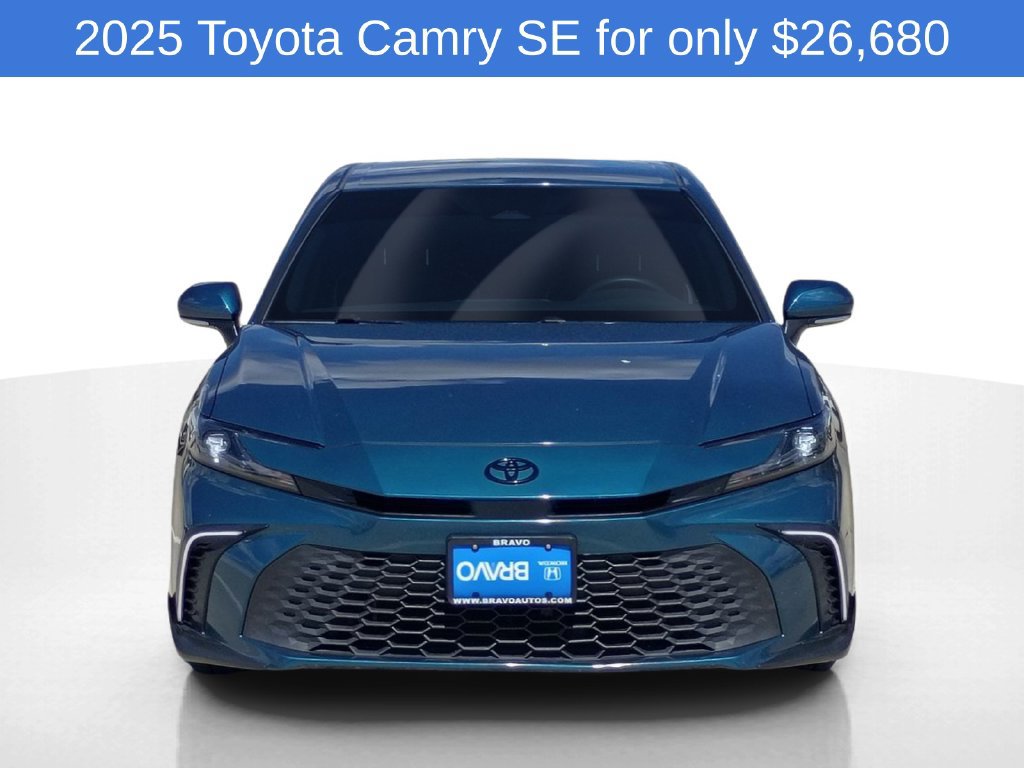 Used 2025 Toyota Camry SE w/ Convenience Package FWD image 2
