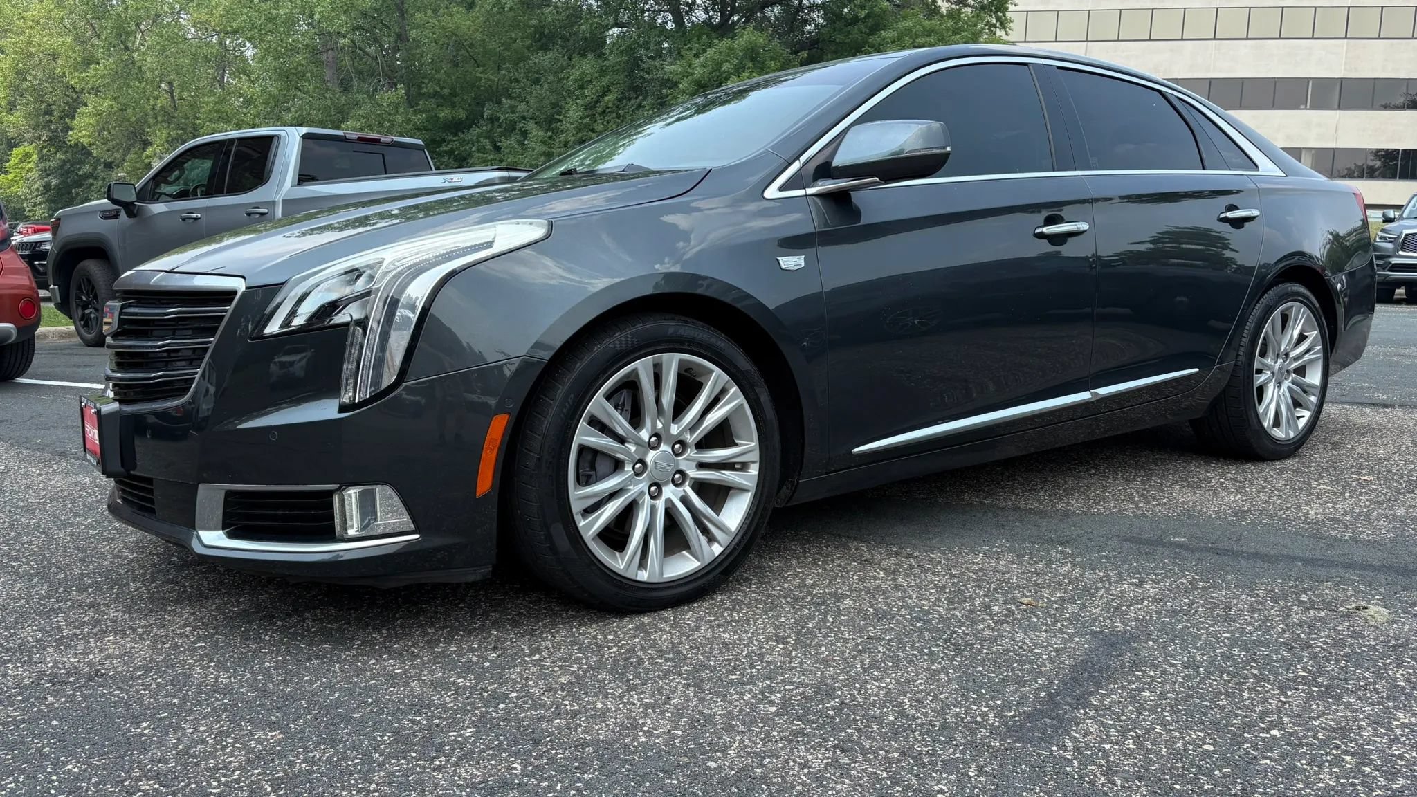 Used 2019 Cadillac XTS Luxury FWD image 5