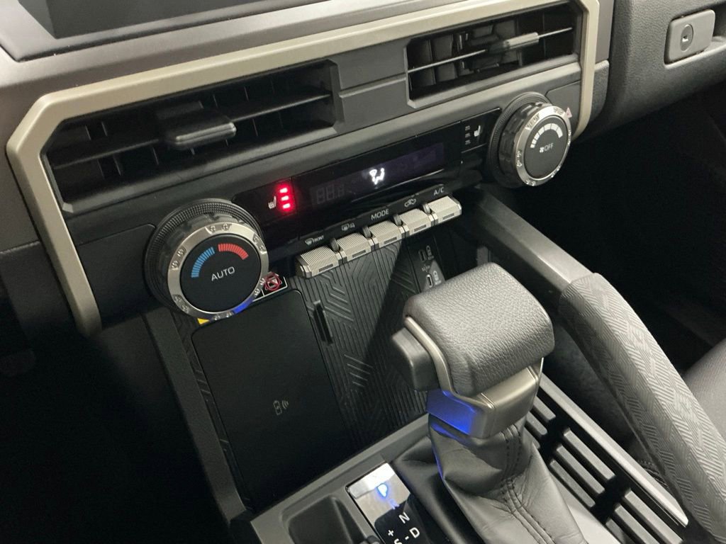 Used 2025 Toyota Tacoma SR5 w/ SR5 Upgrade Package image 13
