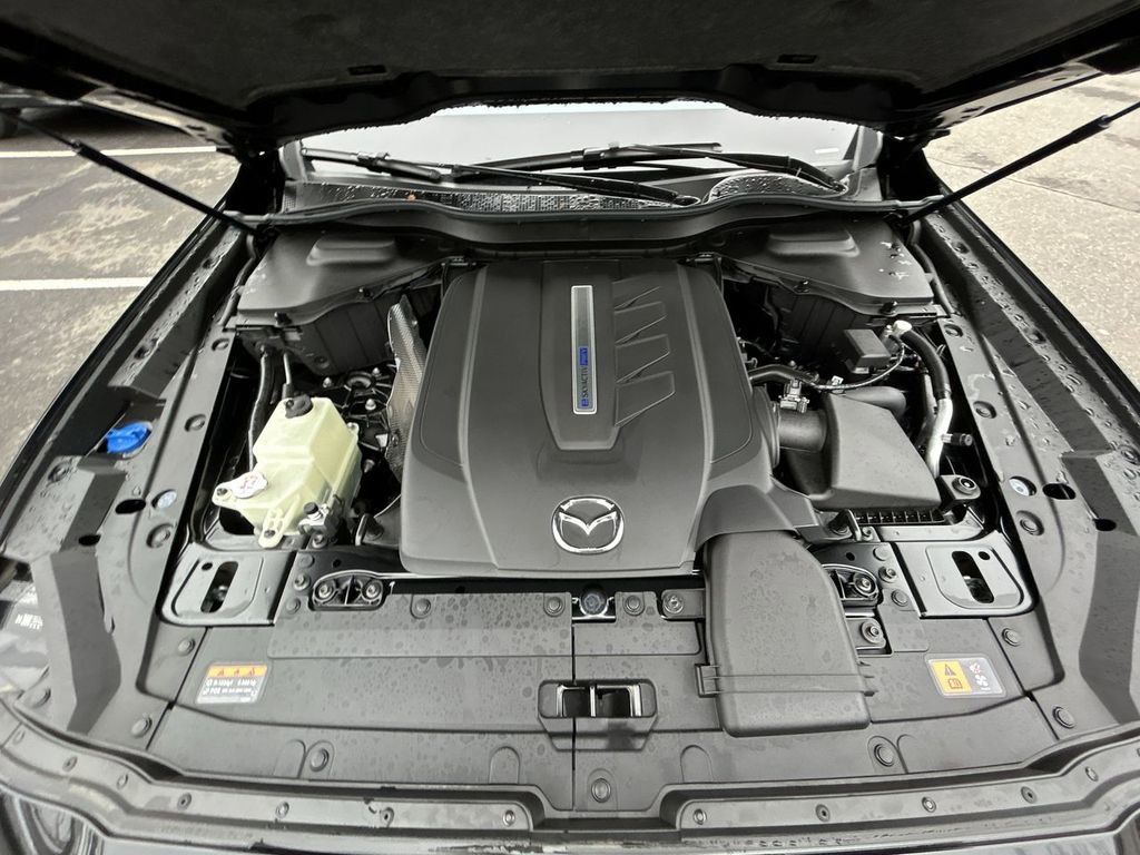 Certified 2025 MAZDA CX-70 Plug-In Hybrid w/ Premium Plus image 14