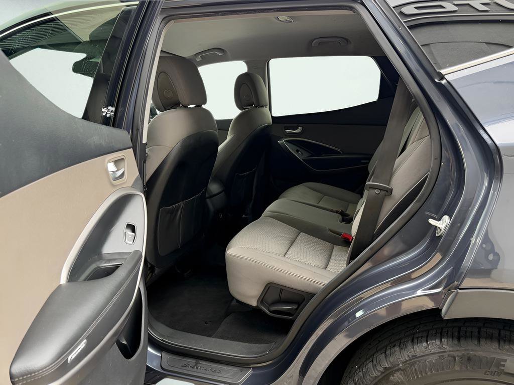 Used 2014 Hyundai Santa Fe Sport FWD image 17