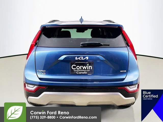 Used 2023 Kia Niro SX Touring image 9