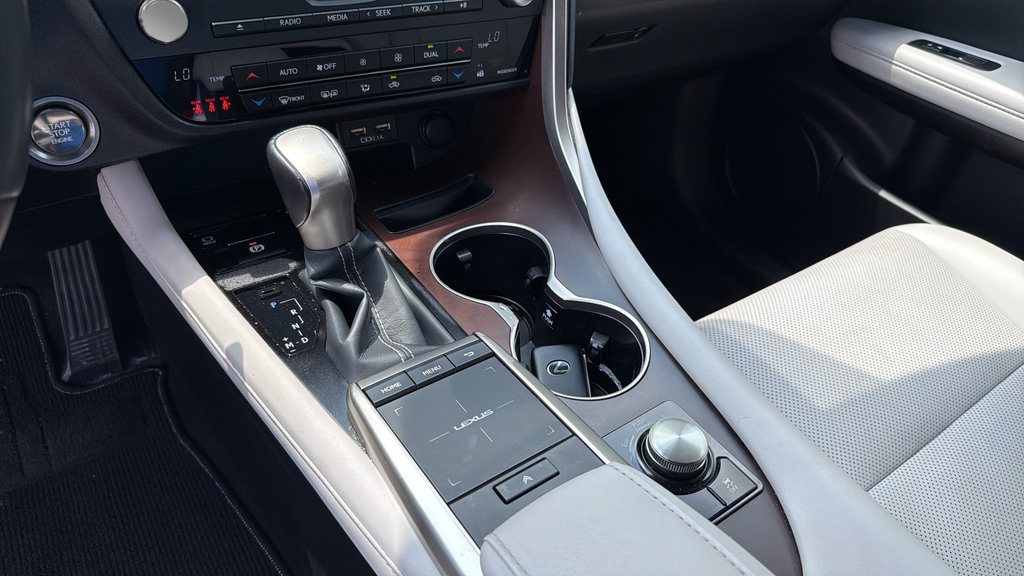 Certified 2022 Lexus RX 350 FWD w/ Premium Package image 27