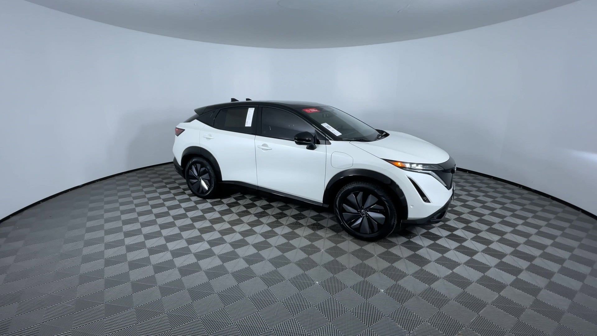 Certified 2023 Nissan Ariya image 2