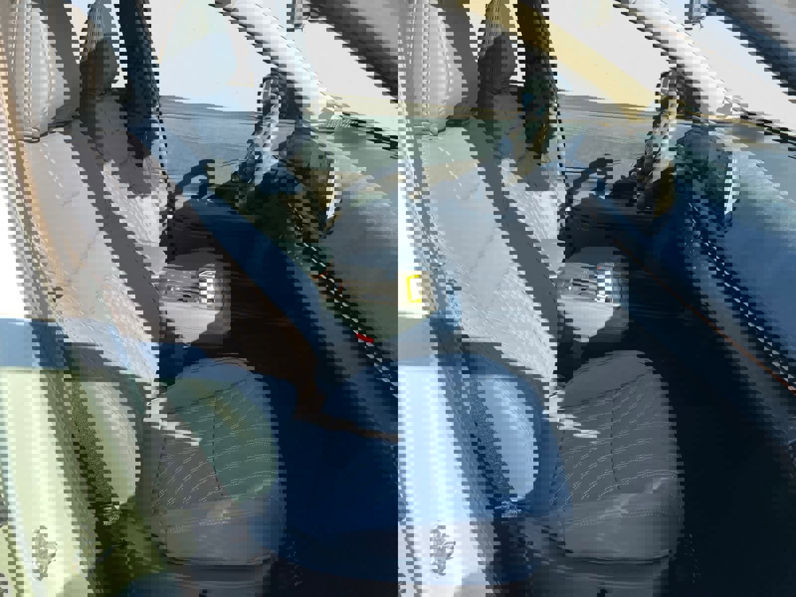 Certified 2025 Nissan Ariya Platinum image 15