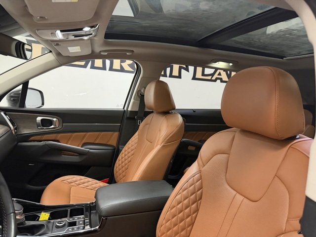 Used 2023 Kia Sorento SX Prestige image 13