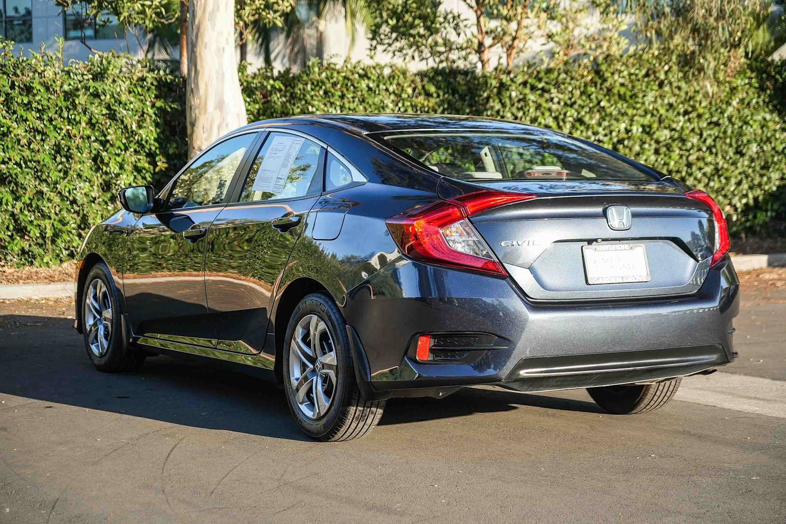 Used 2018 Honda Civic LX image 8