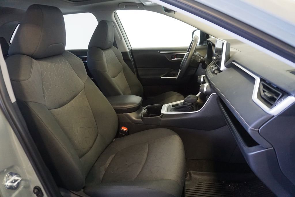 Used 2023 Toyota RAV4 XLE w/ Convenience Package AWD/4WD image 21