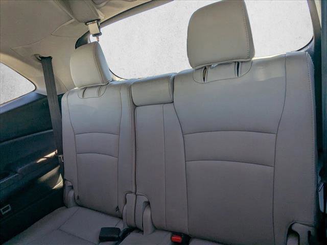 Used 2017 Honda Pilot EX-L image 19