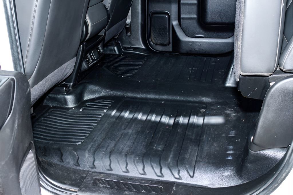 Used 2024 Chevrolet Silverado 2500 W/T w/ WT Convenience Package image 27