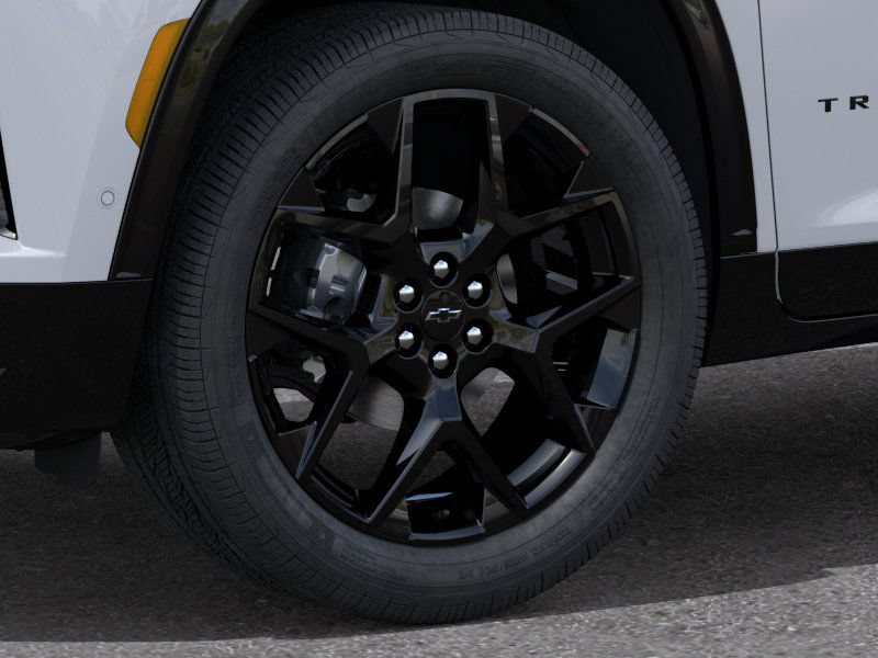 New 2026 Chevrolet Traverse RS w/ LPO, Floor Liner Package AWD/4WD image 9