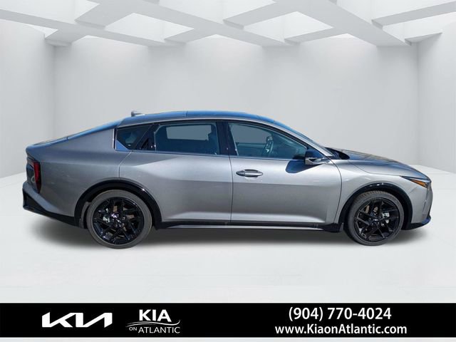 New 2025 Kia K4 GT-Line Turbo FWD image 2