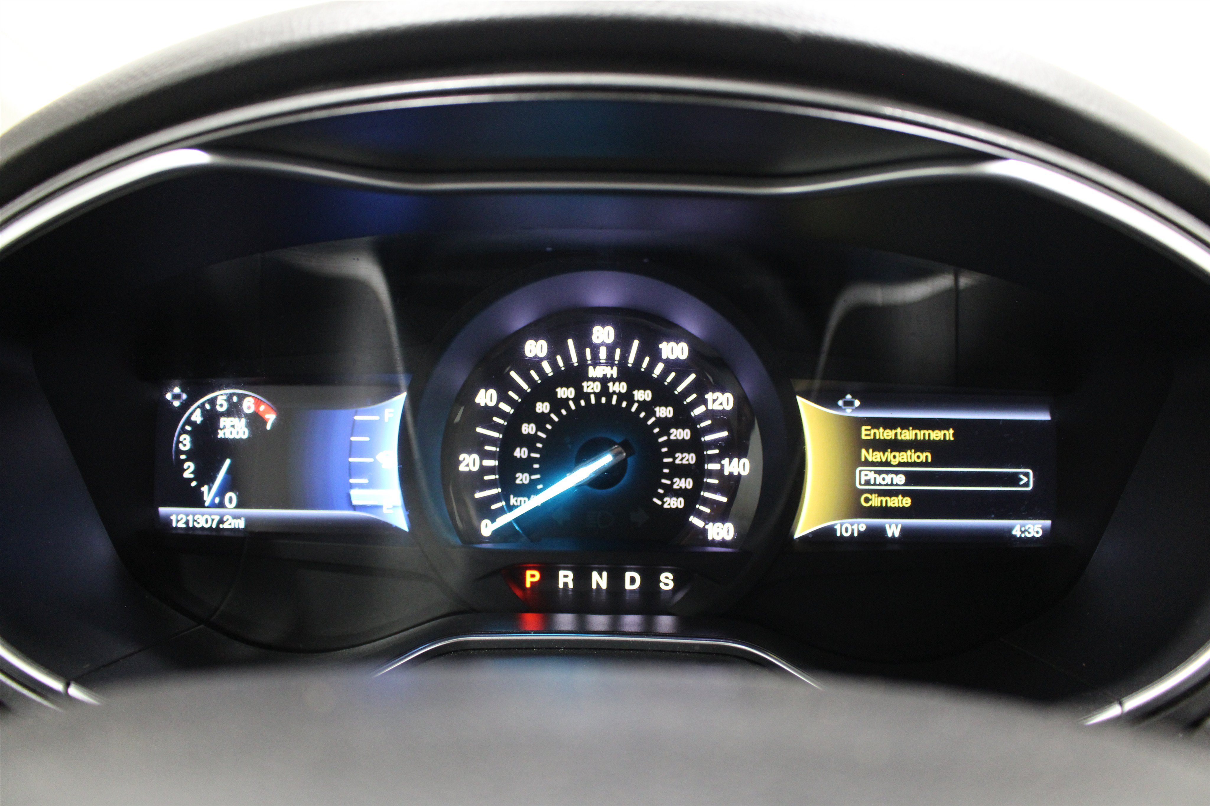 Used 2016 Ford Fusion Titanium FWD image 14