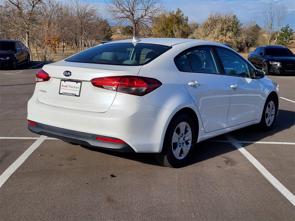 Used 2017 Kia Forte LX w/ LX Popular Package image 5
