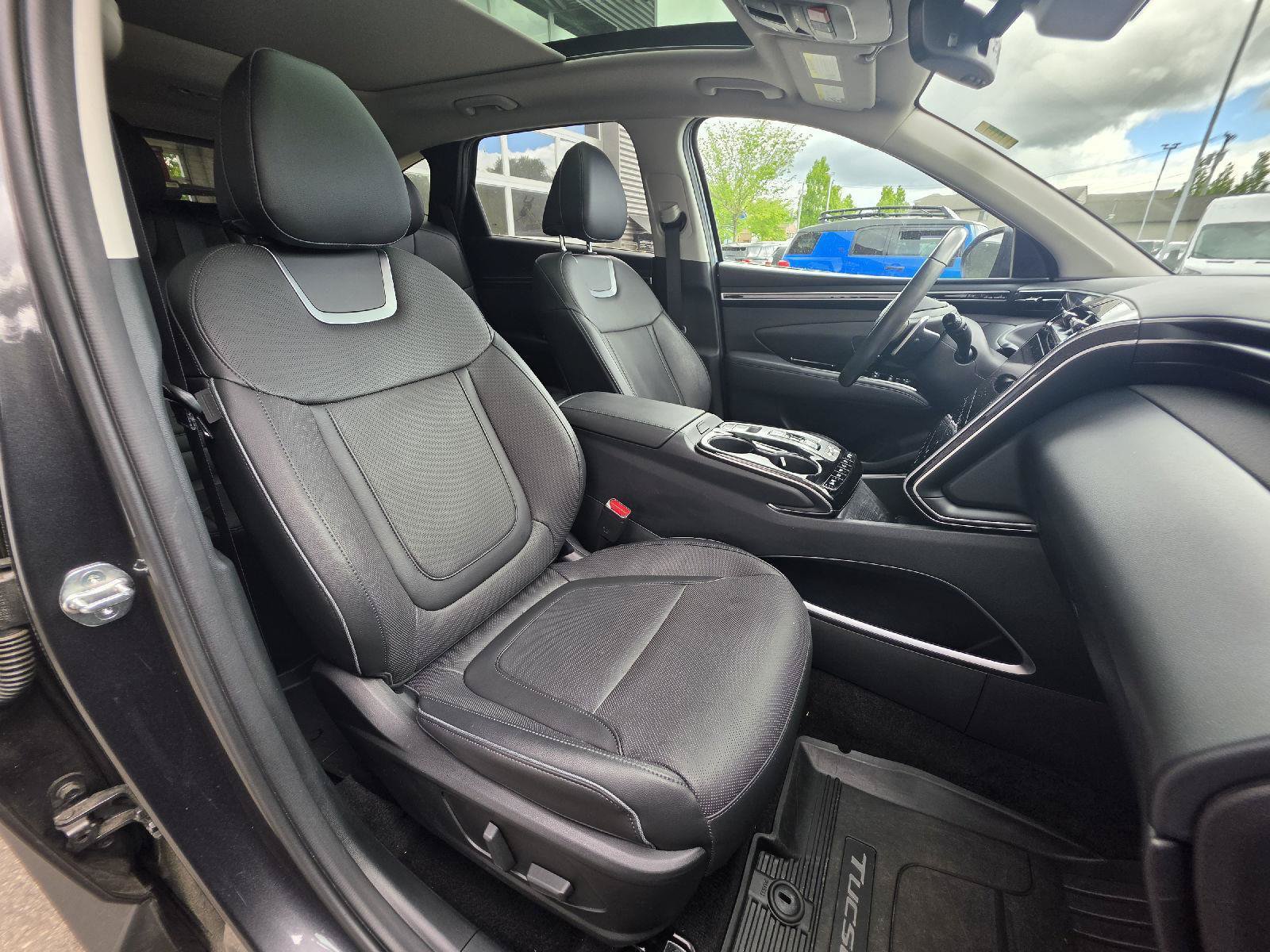Used 2023 Hyundai Tucson Limited AWD/4WD image 11