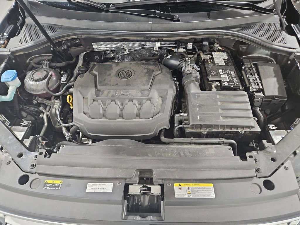Certified 2024 Volkswagen Tiguan SEL R-Line AWD/4WD image 23