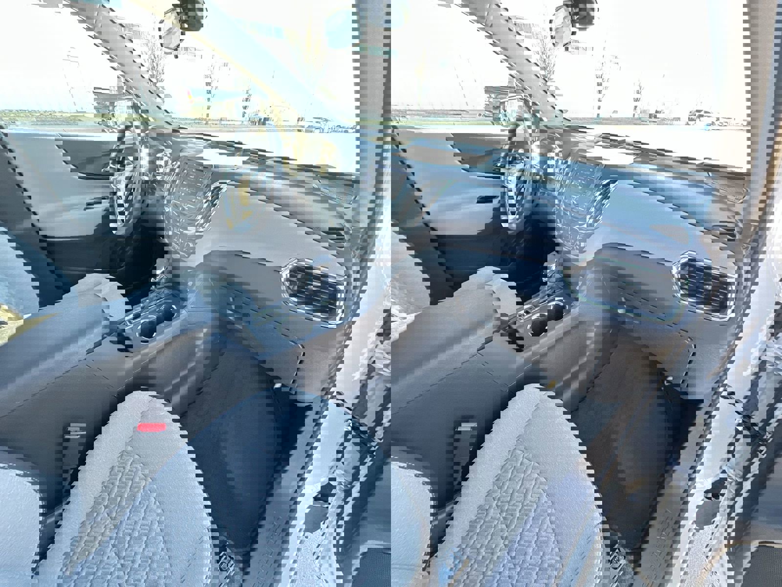 Used 2024 Chevrolet Equinox LS w/ LS Convenience Package FWD image 28