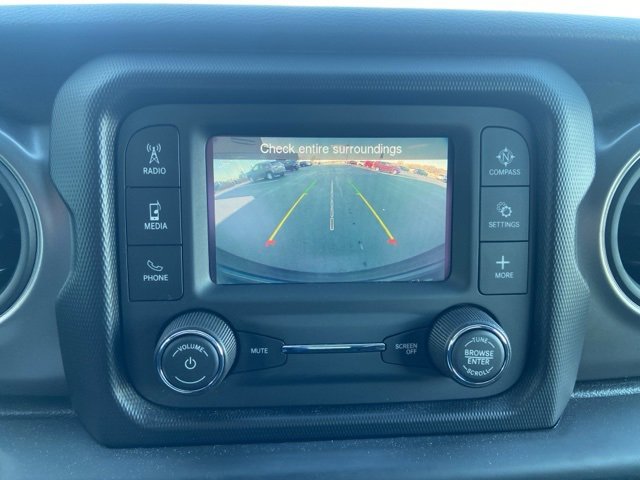 Used 2021 Jeep Wrangler Unlimited Sport image 23