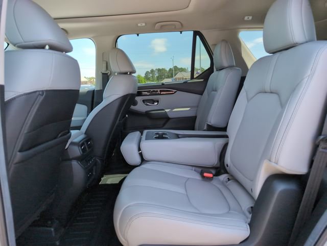 Used 2024 Honda Pilot Touring image 29