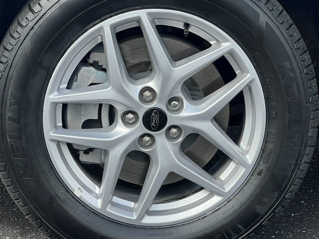 Used 2023 Ford Edge SEL w/ Convenience Package AWD/4WD image 6