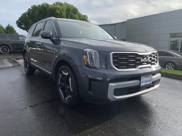 Used 2024 Kia Telluride S w/ S Sunroof Package image 2