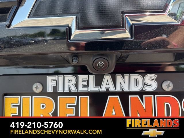 New 2025 Chevrolet Traverse Z71 w/ Driver Confidence Package image 16