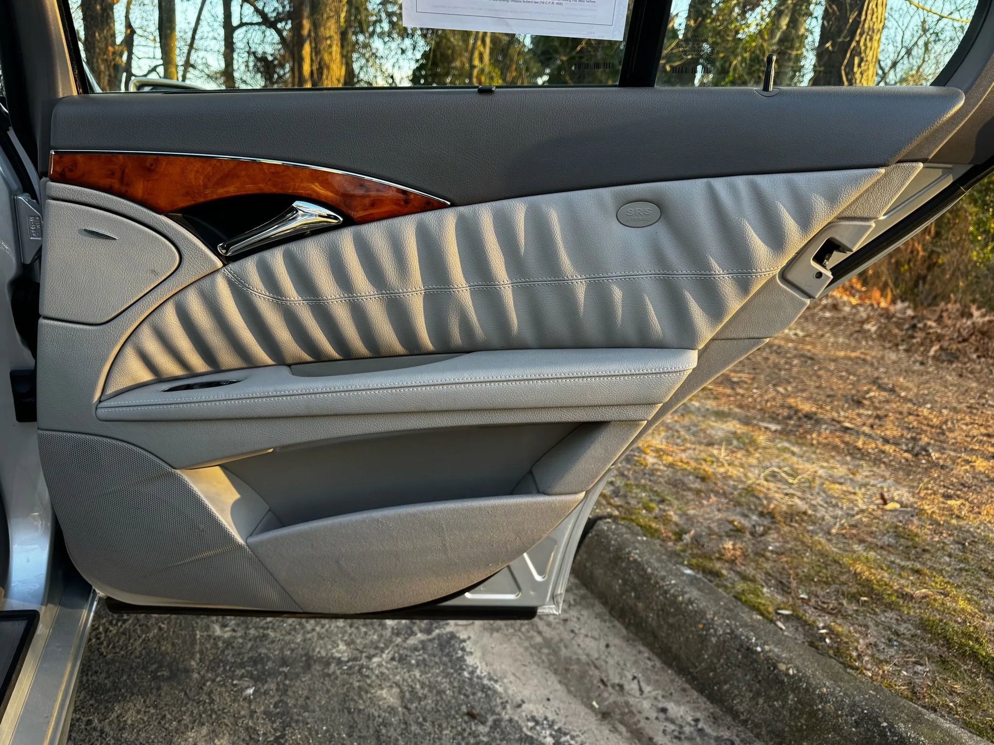 Used 2008 Mercedes-Benz E 350 4MATIC Wagon image 12