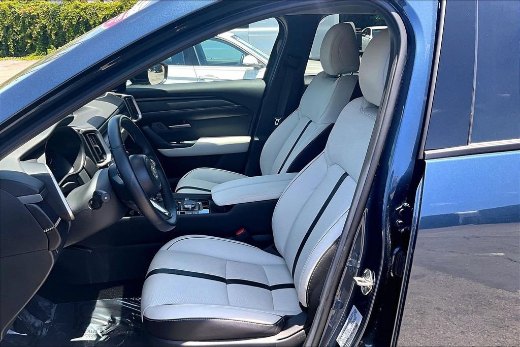 Certified 2026 MAZDA CX-50 AWD 2.5 S w/ Premium Package image 14