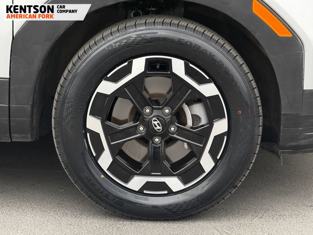 Used 2025 Hyundai Santa Fe SEL image 16