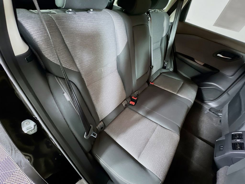Used 2022 Nissan Rogue SV AWD/4WD image 24