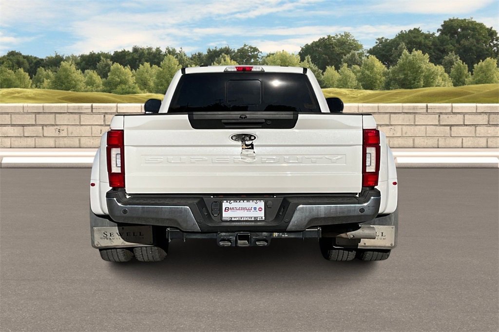 Used 2022 Ford F350 Lariat w/ Lariat Ultimate Package image 4