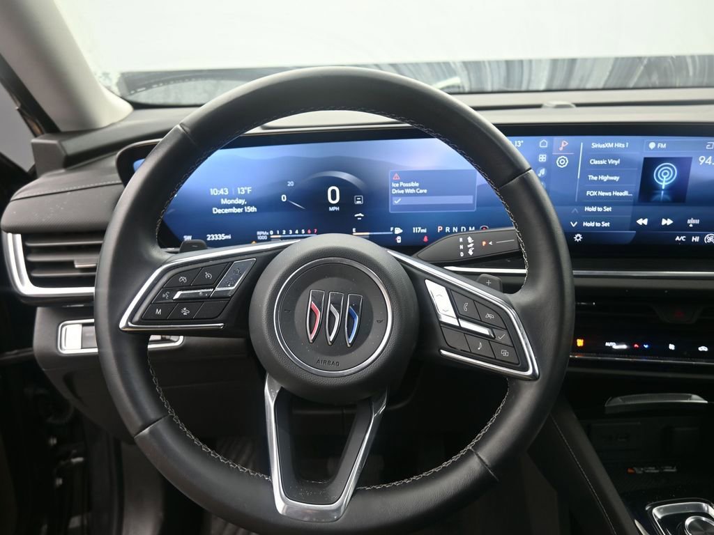 Used 2024 Buick Envision Preferred image 30