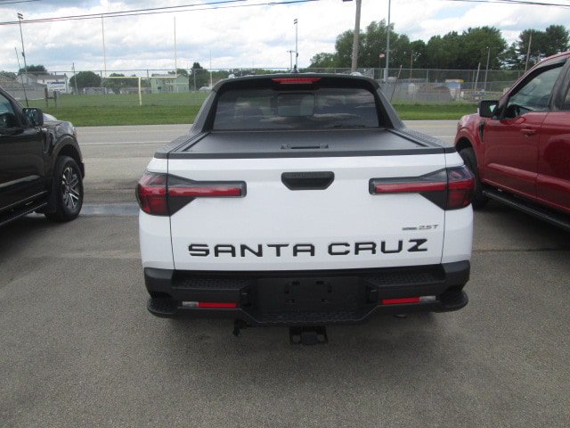 Used 2022 Hyundai Santa Cruz SEL Premium w/ Cargo Package AWD/4WD image 6