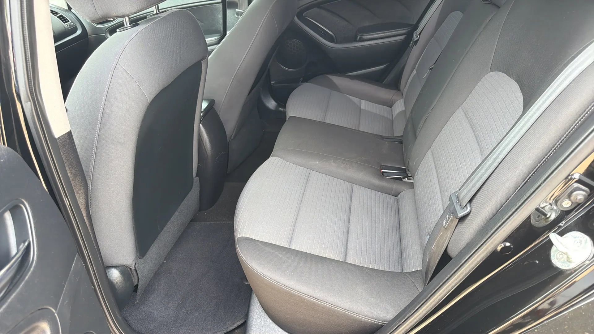 Used 2014 Kia Forte LX w/ Popular Package image 10
