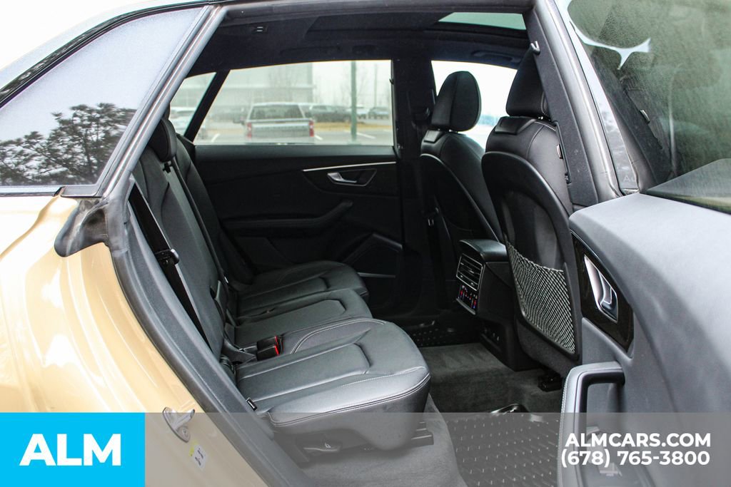 Used 2024 Audi Q8 Premium Plus w/ Premium Plus Package image 19